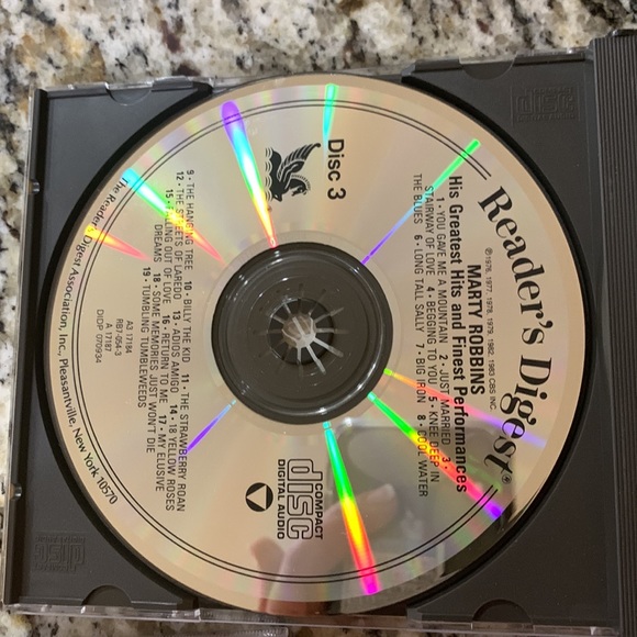 4 CD bundle of classic western Gene Autry 3CDs & Marty Robbins greatest hits. - Picture 10 of 12